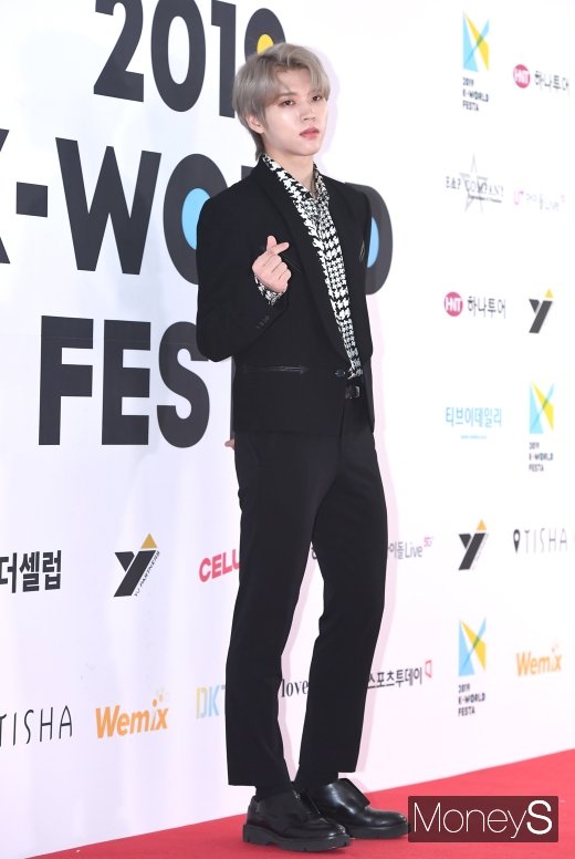 [머니S포토] 남우현 '무심한 듯 시크하게~'