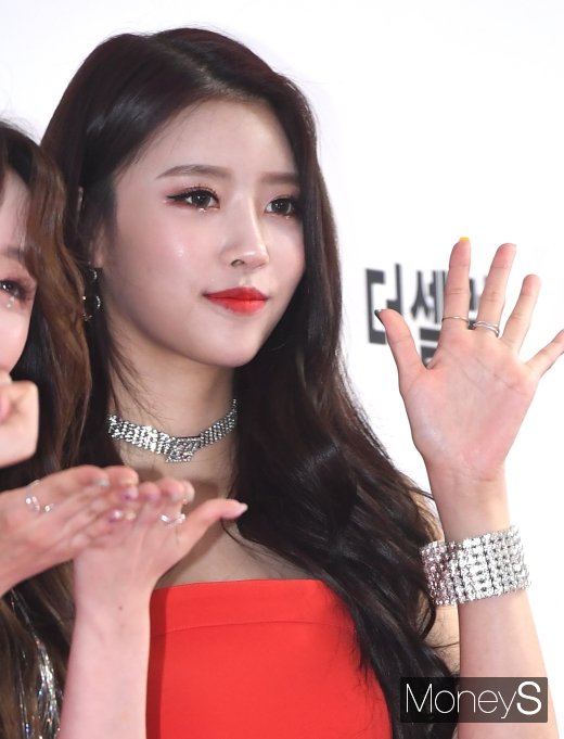 [머니S포토] 러블리즈 이미주 '활짝 핀 미모'