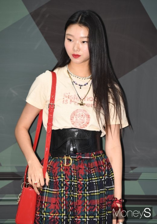 [머니S포토] 배윤영, 뮬란 닮은 미모