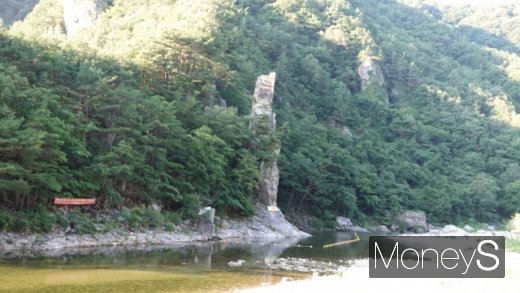 4곡 선바위. /사진=박성기 여행 칼럼니스트