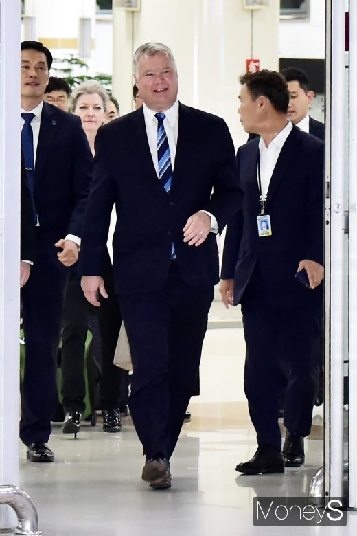 [머니S포토] 스티븐 비건 대표 방한, 북미실무협상 재개될까?