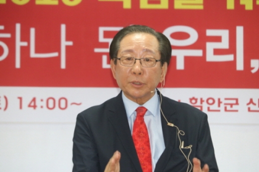 경남 창원지역을 연고로 한 보수단체 '단 하나의 디딤돌‘ 안홍준 창립준비위원장/ 사진=단 하나의 디딤돌 제공