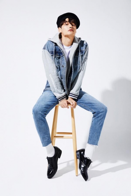 [★화보] 모델 정혁 김승희가 제안하는 가을 데님룩