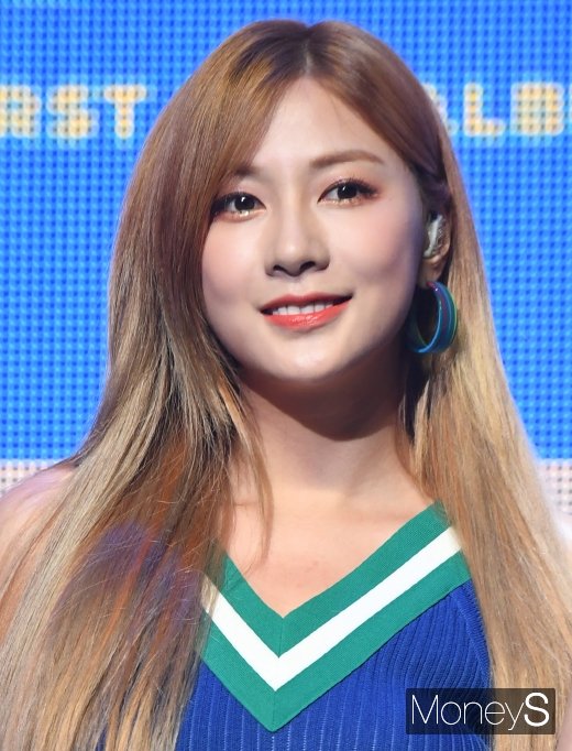 [머니S포토] 오하영 '클로즈업해도 무결점'