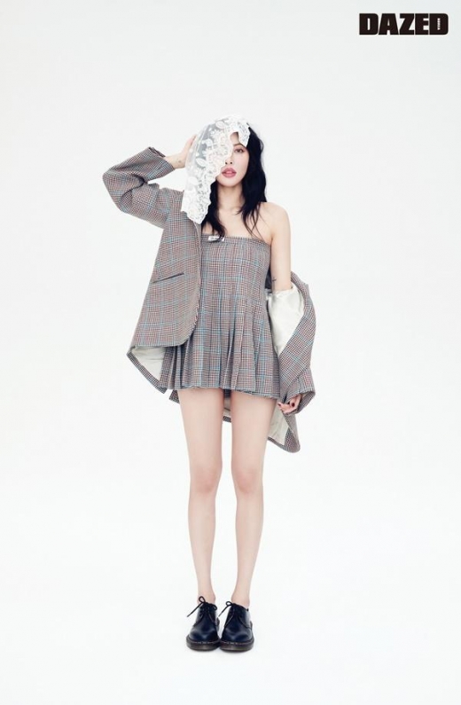 현아 화보, 다양한 캐릭터 표출
