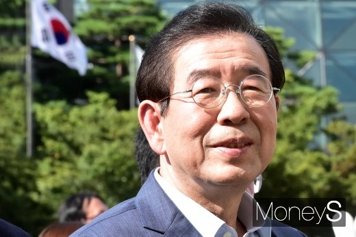 [머니S포토] YES 중소기업 대박!람회' 개막, 미소 짓는 박원순 시장