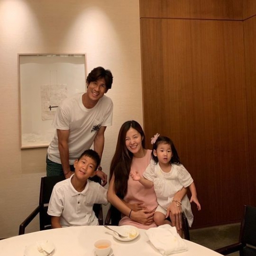 김성은 가족 사진. /사진=김성은 인스타그램 캡처   