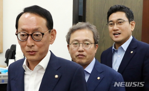 바른미래당 오신환, 더불어민주당 송기헌, 자유한국당 김도읍 간사(오른쪽부터). /사진=뉴시스      