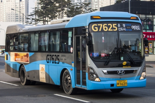 운정신도시와 서울 여의도역을 운행하는 광역버스 G7625번. / 사진제공=파주시