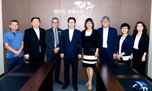 캐나다 BC주 상원의원 내방, 파주시와 경제문화협력방안 협의. / 사진제공=파주시 