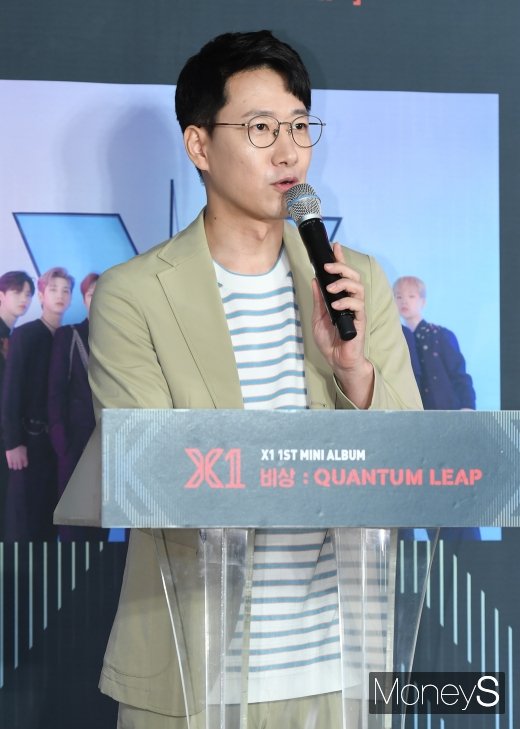[머니S포토] 조우종, 날렵해진 턱선