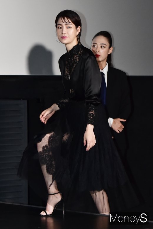 [머니S포토] 임지연, '단아한 미모와 시선강탈 시스루 원피스'