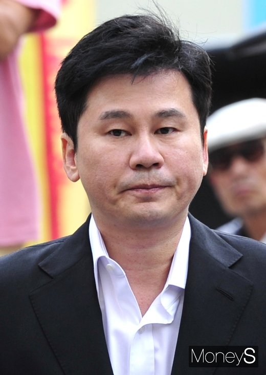 [머니S포토] 원정도박 혐의 양현석, 굳은 표정