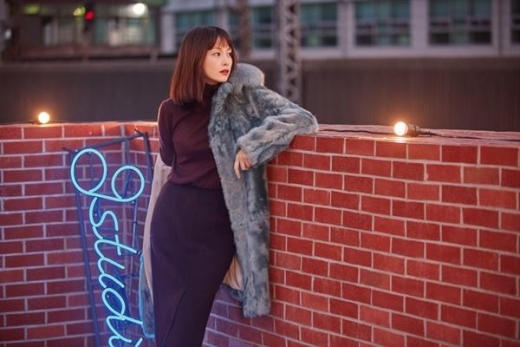 [★화보] 이나영, '유니크한 분위기' 가을 데일리룩
