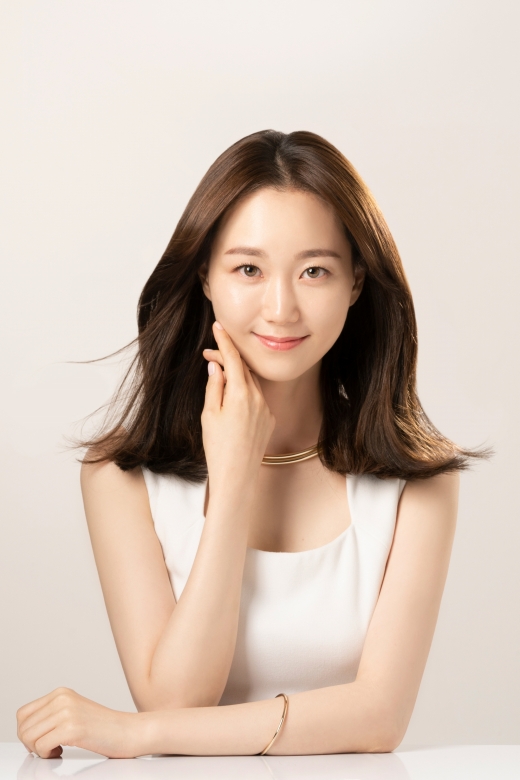 ©뉴아