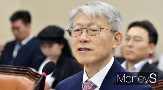 [머니S포토] 최기영, 