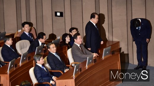 [머니S포토] 정기 국회 개회식 참석한 4부요인