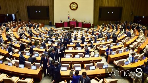 [머니S포토] 정기국회는 시작됐는데...