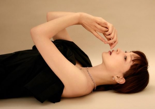 [★화보] 이나영, 독보적인 고혹美 주얼리 화보