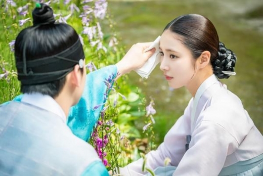 '신입사관 구해령' 신세경♥차은우, 심쿵 알콩달콩 모먼트… 깨 쏟아지는 선남선녀