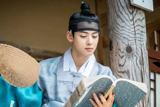 '신입사관 구해령' 신세경♥차은우, 심쿵 알콩달콩 모먼트… 깨 쏟아지는 선남선녀