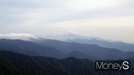 백두대간의 첩첩산중. /사진=박성기 여행 칼럼니스트
