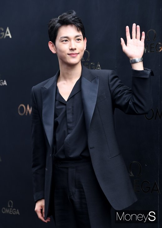 [머니S포토] 임시완 '흘러 넘치는 훈훈함'