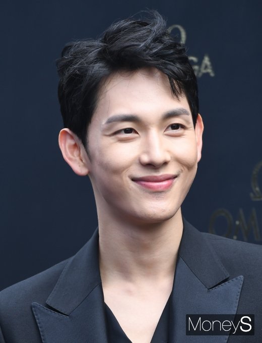 [머니S포토] 임시완 '여심 녹이는 눈웃음과 미소'
