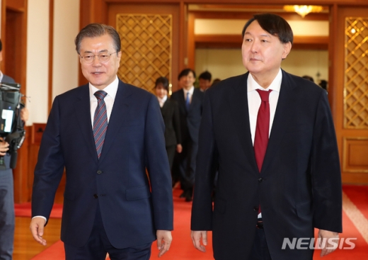 문재인 대통령, 윤석열 검찰총장. /사진=뉴시스    