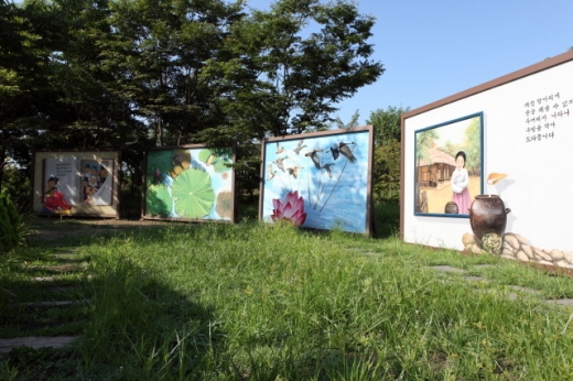 이서휴게소. 이색공간인 콩쥐팥쥐 포토존. /사진=한국관광공사