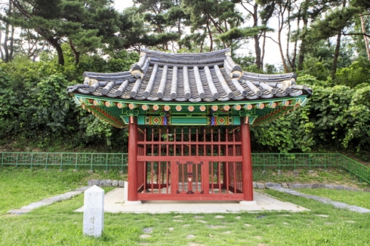 단양팔경휴게소(춘천방향) 단양신라적성비. /사진=한국관광공사