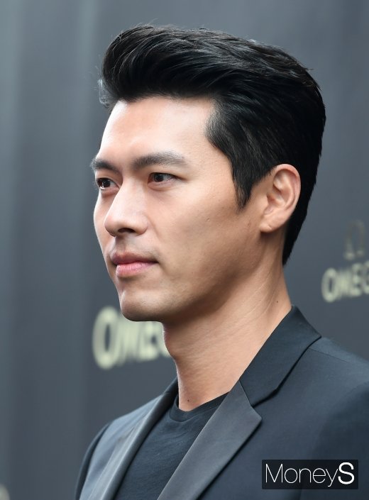 [머니S포토] 현빈 '다비드상 뺨치는 조각미남'