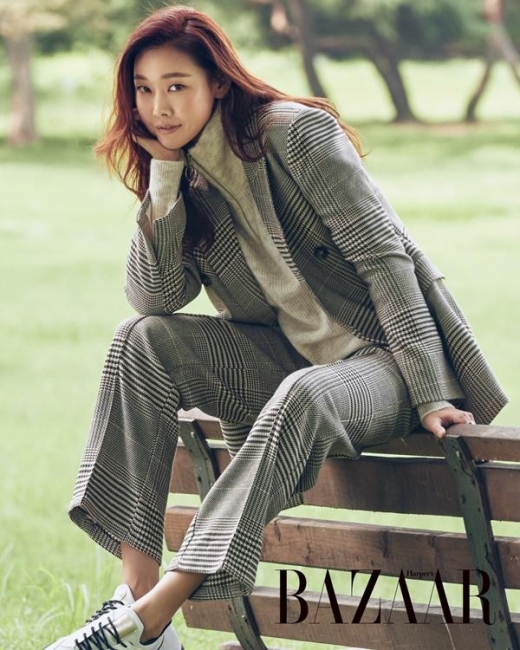 [★화보] 한혜진, 가을 트렌드 정복한 '톱 모델의 포스'