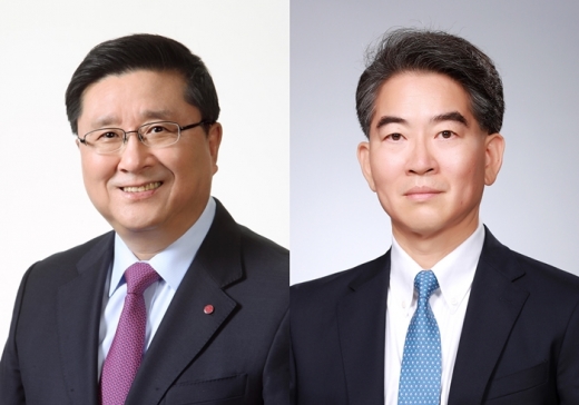 한상범 LG디스플레이 부회장(왼쪽)과 정호영 사장. /사진=LG디스플레이