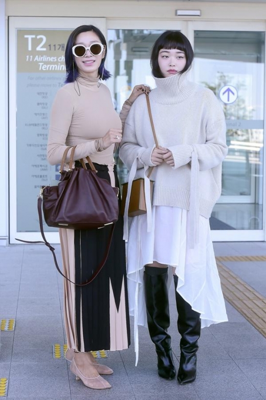 [★공항패션] 변정수&유채원, 남다른 패션감각의 '모녀'