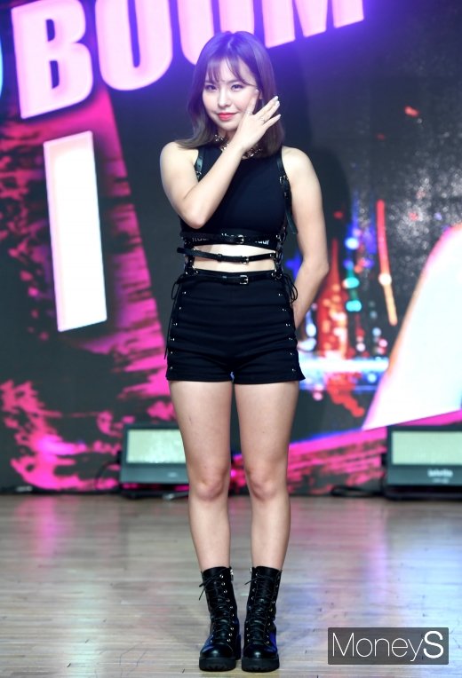 [머니S포토] ANS(에이앤에스) 담이 '남심 끌어당기는 눈빛'