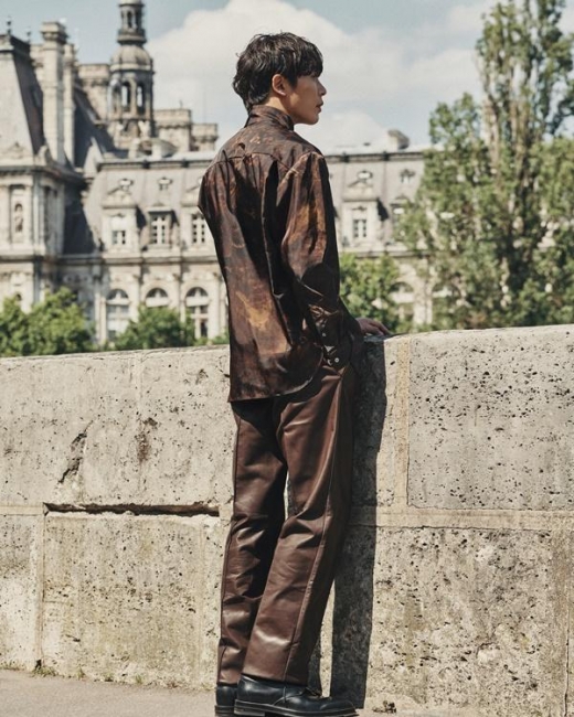 [★화보] 김재욱, 섹시한 카리스마 수트 룩