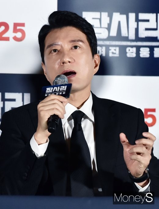 [머니S포토] 김명민 