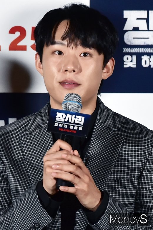 [머니S포토] 장사리 김성철, 