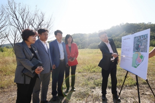 화성시의회 기획행정위원회, 화물자동차 공영차고지 등 현장방문. / 사진제공=화성시의회