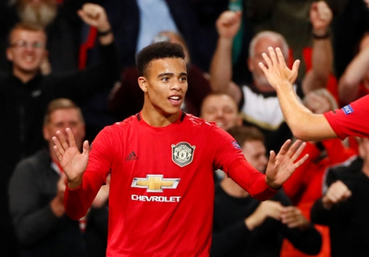 20일(한국시간) 영국 맨체스터 올드 트래포드에서 열린 2019-2020시즌 유럽축구연맹(UEFA) 유로파리그 L조 조별리그 1차전에서 아스타나를 상대로 유럽대항전 데뷔골을 넣은 맨유의 메이슨 그린우드(왼쪽). /사진=로이터