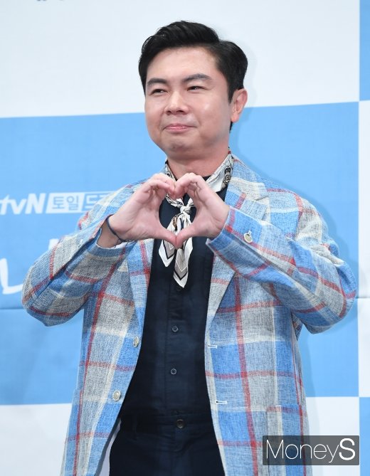 [머니S포토] 임원희 '날 녹여주오 많이 사랑해주세요~'
