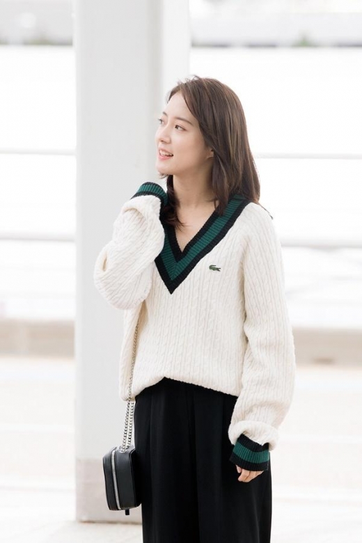 [★공항패션] 이세영, 청순美 폭발 '만찢녀' 비주얼