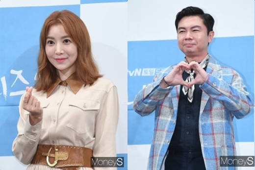 배우 윤세아(왼쪽)와 임원희가 20일 오후 서울 강남구 논현동 임피리얼팰리스서울에서 열린 tvN토일드라마 '날 녹여주오' 제작발표회에 참석해 포즈를 취하고 있다. /사진=장동규 기자