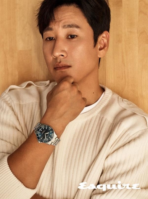 [★화보] 이선균, 짙은 가을 감성 물씬