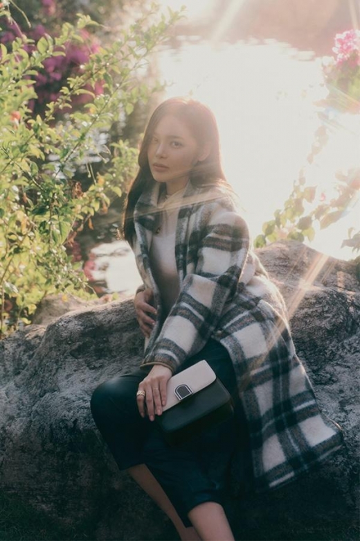 [★화보] 박시연, 시크한 아우라 발산