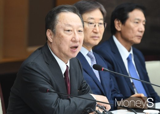[머니S포토] 박용만 대한상공회의소회장의 모두발언