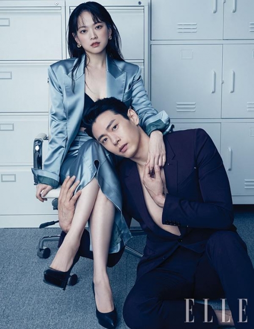 [★화보] 천우희X유태오, 은밀한 커플의 아찔한 분위기