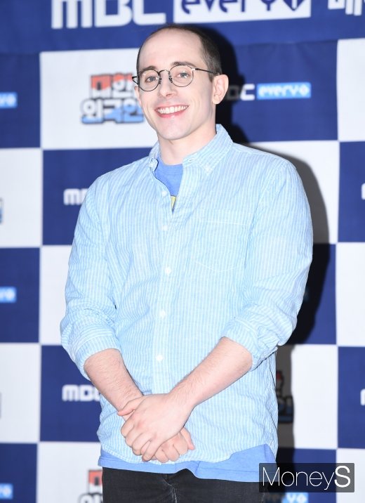 [머니S포토] 타일러 '외국인 뇌섹남'