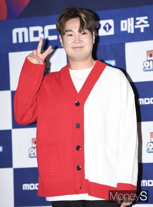 [머니S포토] 유재환 '요요 없어요~'…로또 당첨된 얼굴